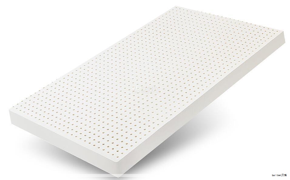 乳胶床垫通常具备可压缩运输的特性，这与其制