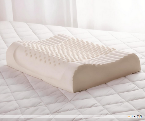 乳胶枕的材料特性决定了它具备可压缩性。核心