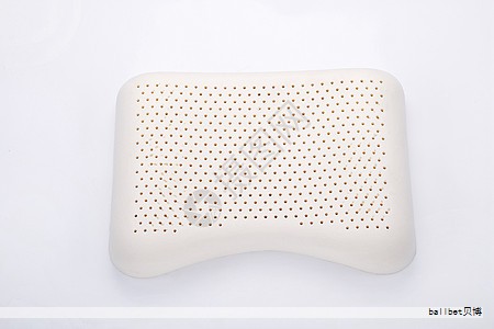 枕头的选择往往让人眼花缭乱。不同品牌在材料、设计和工艺上的侧重点各有千里，了解品牌特性与用户口碑能更精准地找到合适的睡眠伴侣。以下整理出“枕头品牌排行榜十强”，聚焦注重人体工学与健康材料的优质品牌，涵盖记忆棉、乳胶、羽绒等多种风格，帮助你从中找到最契合自身需求的枕头。