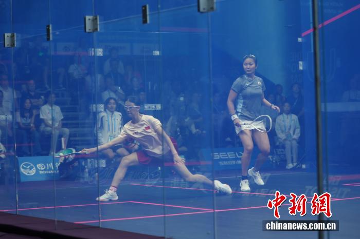 13岁壁球小将殷子媛成都世运会首战告负 与偶像
