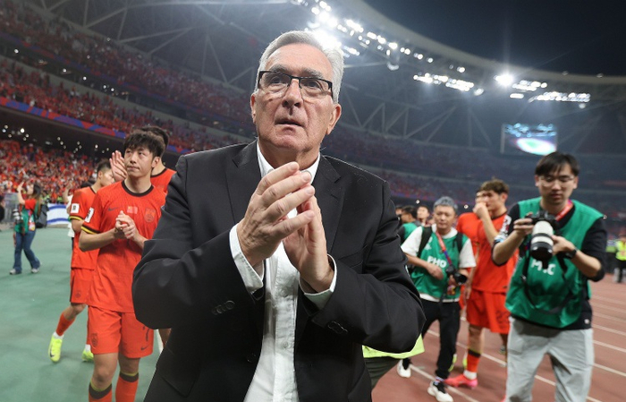 中国球员张家鸣塞尔维亚U19联赛双响助队取胜 劳