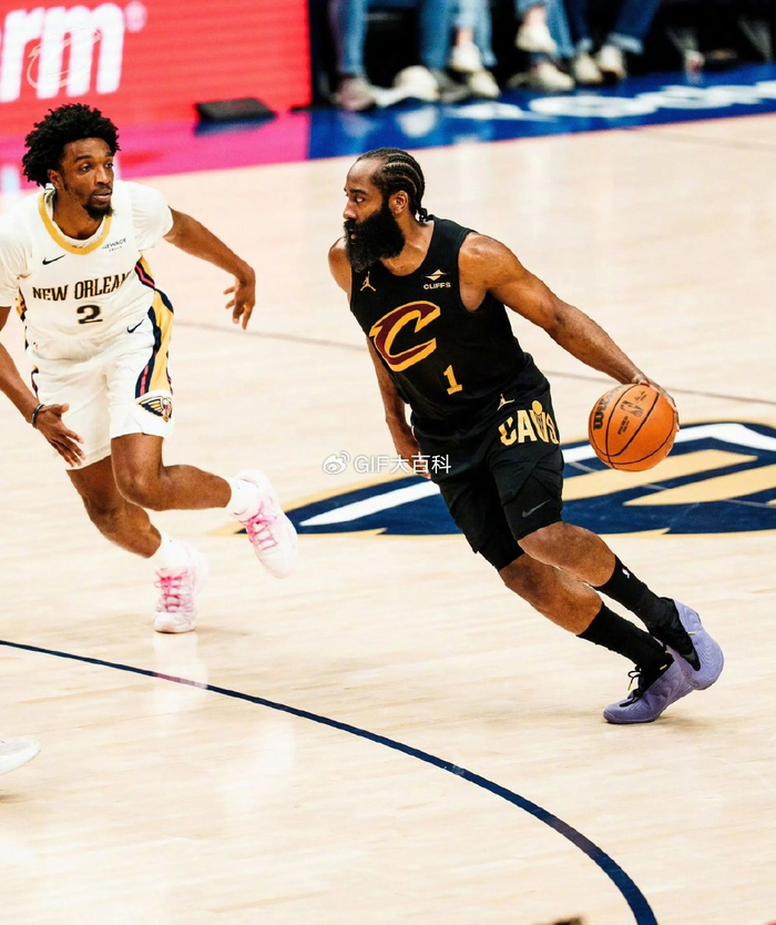 哈登末节爆发率队逆转 锡安单节狂砍18分难救主