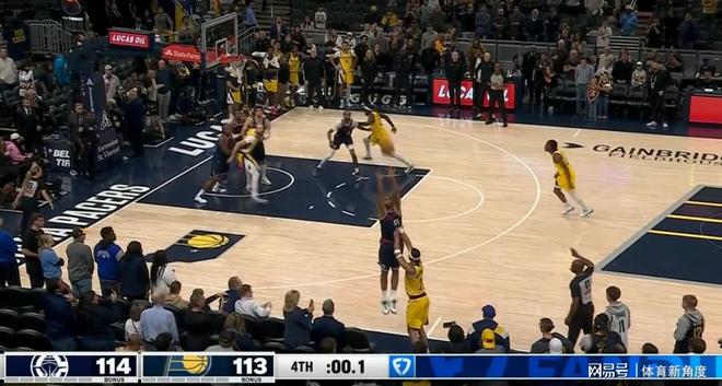 0.4秒戏剧性反转！步行者边线发球绝杀快船引争