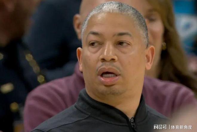 0.4秒戏剧性反转！步行者边线发球绝杀快船引争