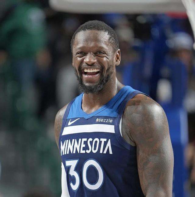 2014届新秀总得分对比：威金斯15107分，约基奇1