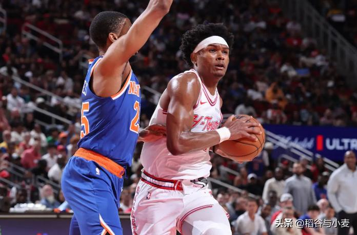火箭轻取尼克斯阿门砍17+8+5创赛季新高