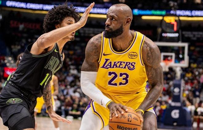 41岁詹姆斯数据全面超越19岁 技术经验成关键